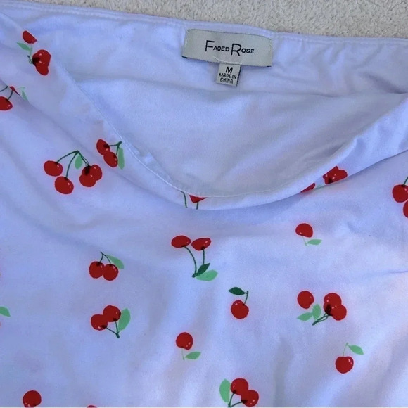 Cherry Girl Summer Soft Cherry Print Bandana Tube Top w/ Built-In Shelf Bra / M - Picture 4 of 5